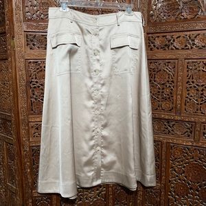 Flawless satin button down skirt with pockets